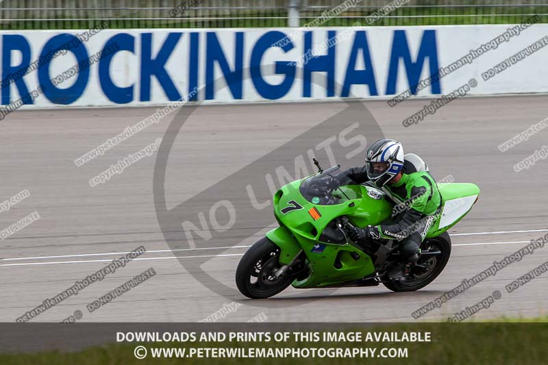 Rockingham no limits trackday;enduro digital images;event digital images;eventdigitalimages;no limits trackdays;peter wileman photography;racing digital images;rockingham raceway northamptonshire;rockingham trackday photographs;trackday digital images;trackday photos
