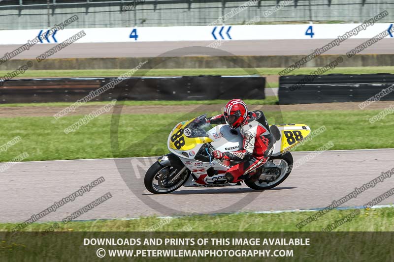 Rockingham no limits trackday;enduro digital images;event digital images;eventdigitalimages;no limits trackdays;peter wileman photography;racing digital images;rockingham raceway northamptonshire;rockingham trackday photographs;trackday digital images;trackday photos