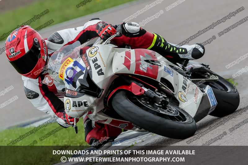 Rockingham no limits trackday;enduro digital images;event digital images;eventdigitalimages;no limits trackdays;peter wileman photography;racing digital images;rockingham raceway northamptonshire;rockingham trackday photographs;trackday digital images;trackday photos