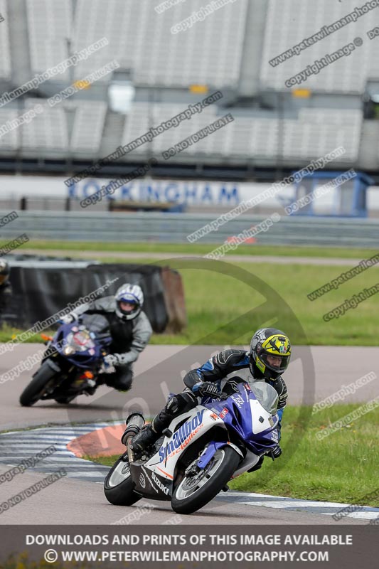 Rockingham no limits trackday;enduro digital images;event digital images;eventdigitalimages;no limits trackdays;peter wileman photography;racing digital images;rockingham raceway northamptonshire;rockingham trackday photographs;trackday digital images;trackday photos