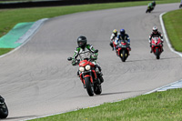 Rockingham-no-limits-trackday;enduro-digital-images;event-digital-images;eventdigitalimages;no-limits-trackdays;peter-wileman-photography;racing-digital-images;rockingham-raceway-northamptonshire;rockingham-trackday-photographs;trackday-digital-images;trackday-photos