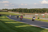 Eve Low/Mid Group Black Bikes