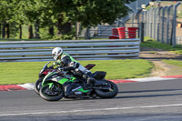 brands-hatch-photographs;brands-no-limits-trackday;cadwell-trackday-photographs;enduro-digital-images;event-digital-images;eventdigitalimages;no-limits-trackdays;peter-wileman-photography;racing-digital-images;trackday-digital-images;trackday-photos