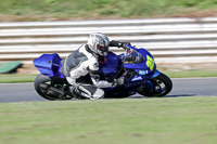 enduro-digital-images;event-digital-images;eventdigitalimages;mallory-park;mallory-park-photographs;mallory-park-trackday;mallory-park-trackday-photographs;no-limits-trackdays;peter-wileman-photography;racing-digital-images;trackday-digital-images;trackday-photos