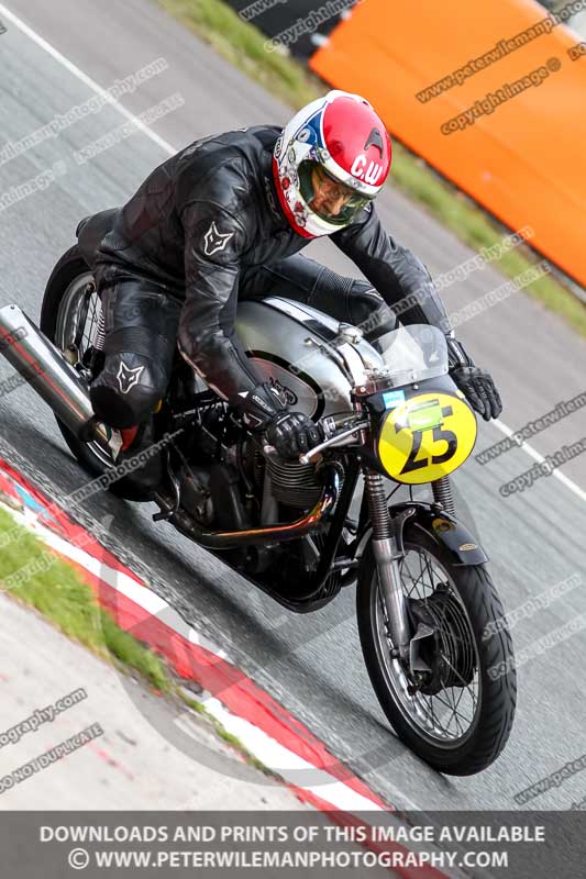 anglesey;brands hatch;cadwell park;croft;donington park;enduro digital images;event digital images;eventdigitalimages;mallory;no limits;oulton park;peter wileman photography;racing digital images;silverstone;snetterton;trackday digital images;trackday photos;vmcc banbury run;welsh 2 day enduro