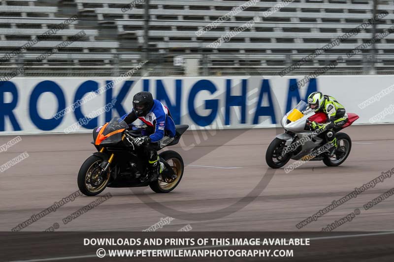 Rockingham no limits trackday;enduro digital images;event digital images;eventdigitalimages;no limits trackdays;peter wileman photography;racing digital images;rockingham raceway northamptonshire;rockingham trackday photographs;trackday digital images;trackday photos