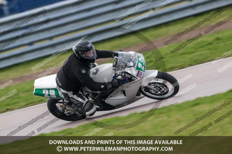 Rockingham no limits trackday;enduro digital images;event digital images;eventdigitalimages;no limits trackdays;peter wileman photography;racing digital images;rockingham raceway northamptonshire;rockingham trackday photographs;trackday digital images;trackday photos