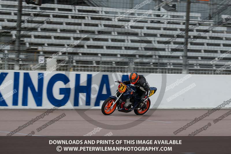 Rockingham no limits trackday;enduro digital images;event digital images;eventdigitalimages;no limits trackdays;peter wileman photography;racing digital images;rockingham raceway northamptonshire;rockingham trackday photographs;trackday digital images;trackday photos