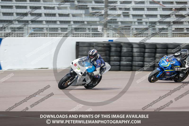 Rockingham no limits trackday;enduro digital images;event digital images;eventdigitalimages;no limits trackdays;peter wileman photography;racing digital images;rockingham raceway northamptonshire;rockingham trackday photographs;trackday digital images;trackday photos