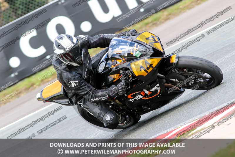 anglesey;brands hatch;cadwell park;croft;donington park;enduro digital images;event digital images;eventdigitalimages;mallory;no limits;oulton park;peter wileman photography;racing digital images;silverstone;snetterton;trackday digital images;trackday photos;vmcc banbury run;welsh 2 day enduro