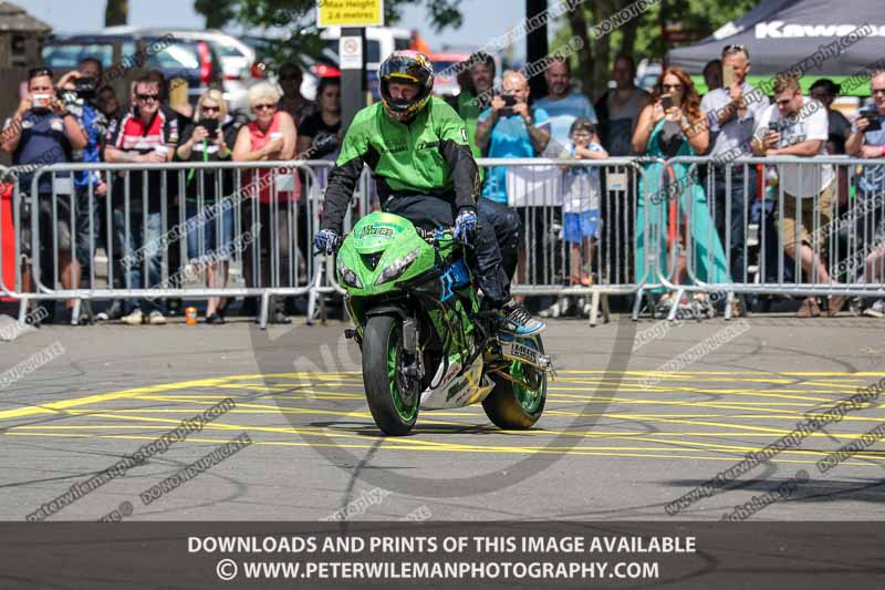 cadwell no limits trackday;cadwell park;cadwell park photographs;cadwell trackday photographs;enduro digital images;event digital images;eventdigitalimages;no limits trackdays;peter wileman photography;racing digital images;trackday digital images;trackday photos