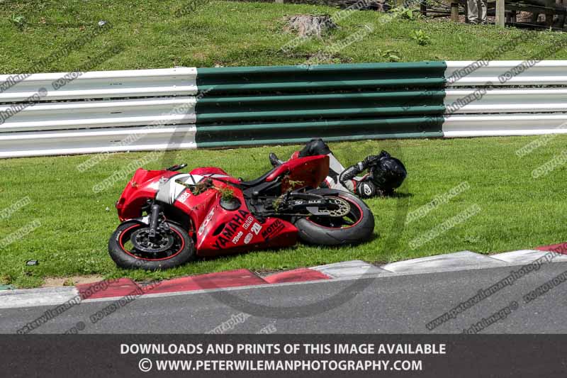 cadwell no limits trackday;cadwell park;cadwell park photographs;cadwell trackday photographs;enduro digital images;event digital images;eventdigitalimages;no limits trackdays;peter wileman photography;racing digital images;trackday digital images;trackday photos