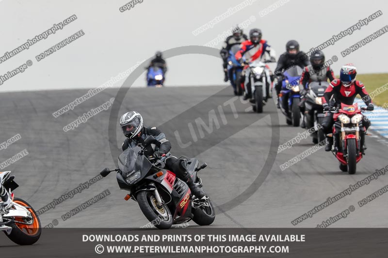 donington no limits trackday;donington park photographs;donington trackday photographs;no limits trackdays;peter wileman photography;trackday digital images;trackday photos