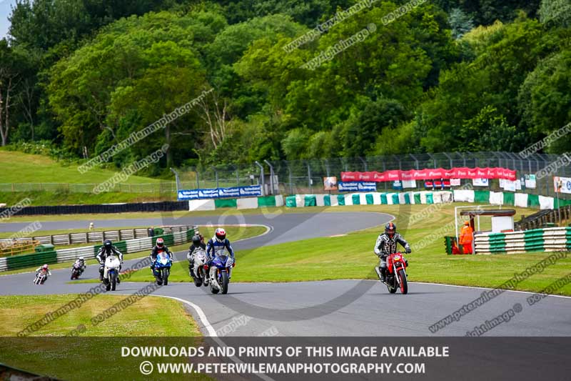 enduro digital images;event digital images;eventdigitalimages;mallory park;mallory park photographs;mallory park trackday;mallory park trackday photographs;no limits trackdays;peter wileman photography;racing digital images;trackday digital images;trackday photos