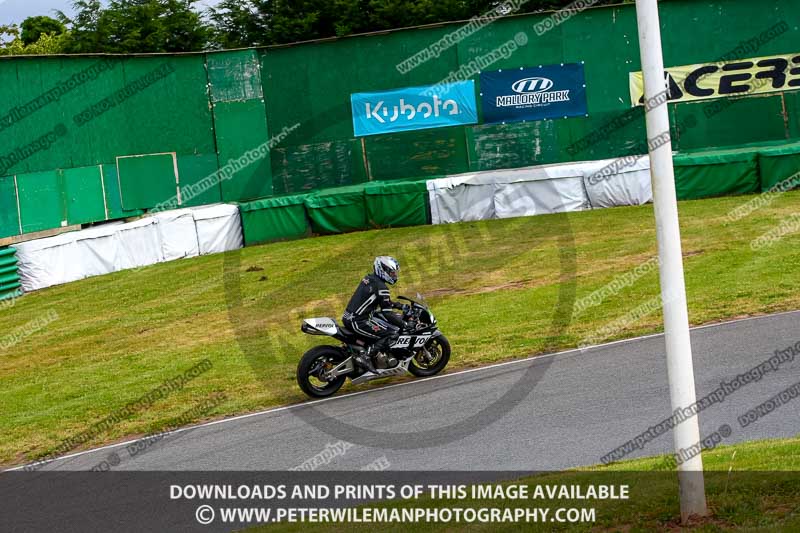 enduro digital images;event digital images;eventdigitalimages;mallory park;mallory park photographs;mallory park trackday;mallory park trackday photographs;no limits trackdays;peter wileman photography;racing digital images;trackday digital images;trackday photos