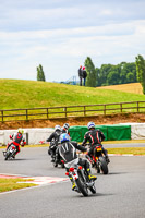 enduro-digital-images;event-digital-images;eventdigitalimages;mallory-park;mallory-park-photographs;mallory-park-trackday;mallory-park-trackday-photographs;no-limits-trackdays;peter-wileman-photography;racing-digital-images;trackday-digital-images;trackday-photos