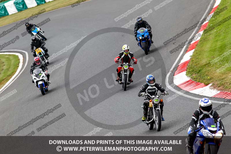 enduro digital images;event digital images;eventdigitalimages;mallory park;mallory park photographs;mallory park trackday;mallory park trackday photographs;no limits trackdays;peter wileman photography;racing digital images;trackday digital images;trackday photos