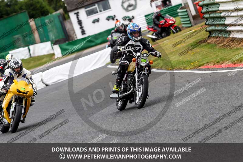 enduro digital images;event digital images;eventdigitalimages;mallory park;mallory park photographs;mallory park trackday;mallory park trackday photographs;no limits trackdays;peter wileman photography;racing digital images;trackday digital images;trackday photos
