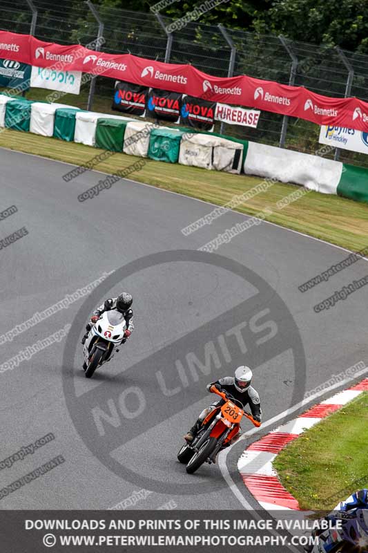 enduro digital images;event digital images;eventdigitalimages;mallory park;mallory park photographs;mallory park trackday;mallory park trackday photographs;no limits trackdays;peter wileman photography;racing digital images;trackday digital images;trackday photos
