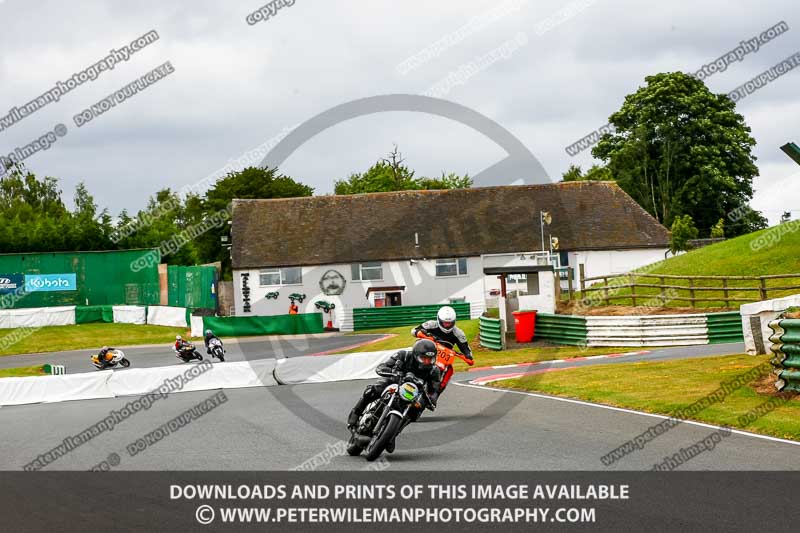 enduro digital images;event digital images;eventdigitalimages;mallory park;mallory park photographs;mallory park trackday;mallory park trackday photographs;no limits trackdays;peter wileman photography;racing digital images;trackday digital images;trackday photos