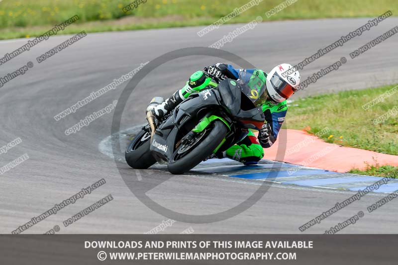 Rockingham no limits trackday;donington no limits trackday;donington park photographs;donington trackday photographs;enduro digital images;event digital images;eventdigitalimages;no limits trackdays;peter wileman photography;racing digital images;rockingham raceway northamptonshire;rockingham trackday photographs;trackday digital images;trackday photos