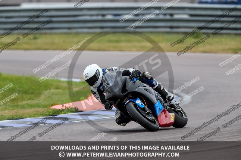 Rockingham no limits trackday;donington no limits trackday;donington park photographs;donington trackday photographs;enduro digital images;event digital images;eventdigitalimages;no limits trackdays;peter wileman photography;racing digital images;rockingham raceway northamptonshire;rockingham trackday photographs;trackday digital images;trackday photos
