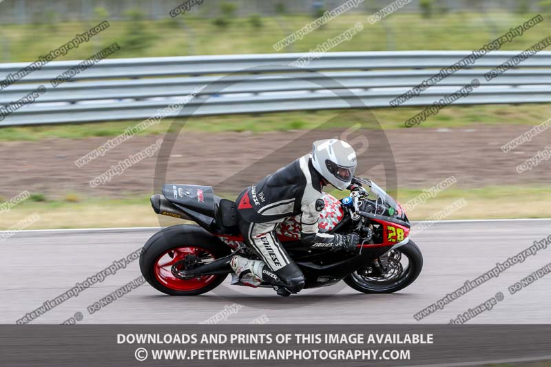 Rockingham no limits trackday;donington no limits trackday;donington park photographs;donington trackday photographs;enduro digital images;event digital images;eventdigitalimages;no limits trackdays;peter wileman photography;racing digital images;rockingham raceway northamptonshire;rockingham trackday photographs;trackday digital images;trackday photos