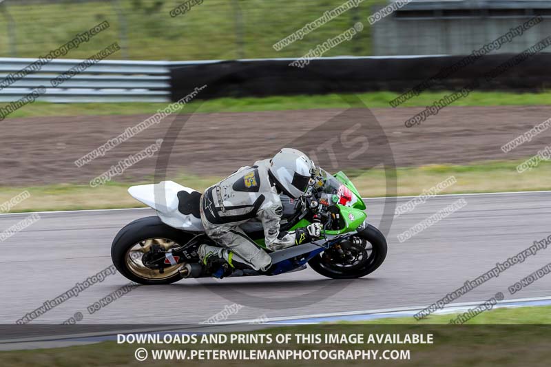 Rockingham no limits trackday;donington no limits trackday;donington park photographs;donington trackday photographs;enduro digital images;event digital images;eventdigitalimages;no limits trackdays;peter wileman photography;racing digital images;rockingham raceway northamptonshire;rockingham trackday photographs;trackday digital images;trackday photos