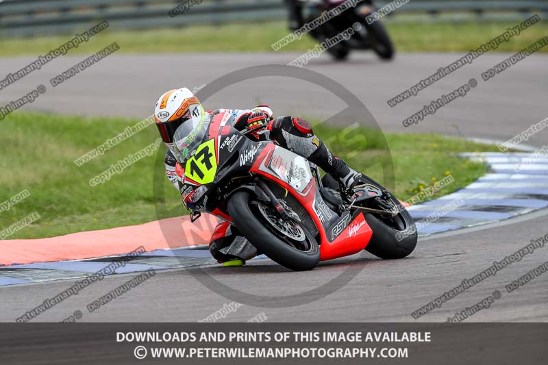 Rockingham no limits trackday;donington no limits trackday;donington park photographs;donington trackday photographs;enduro digital images;event digital images;eventdigitalimages;no limits trackdays;peter wileman photography;racing digital images;rockingham raceway northamptonshire;rockingham trackday photographs;trackday digital images;trackday photos