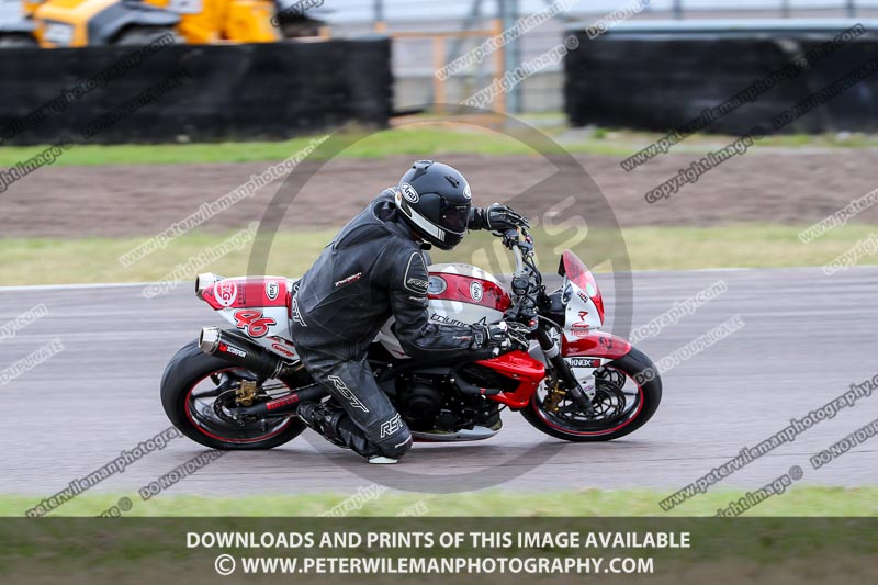 Rockingham no limits trackday;donington no limits trackday;donington park photographs;donington trackday photographs;enduro digital images;event digital images;eventdigitalimages;no limits trackdays;peter wileman photography;racing digital images;rockingham raceway northamptonshire;rockingham trackday photographs;trackday digital images;trackday photos