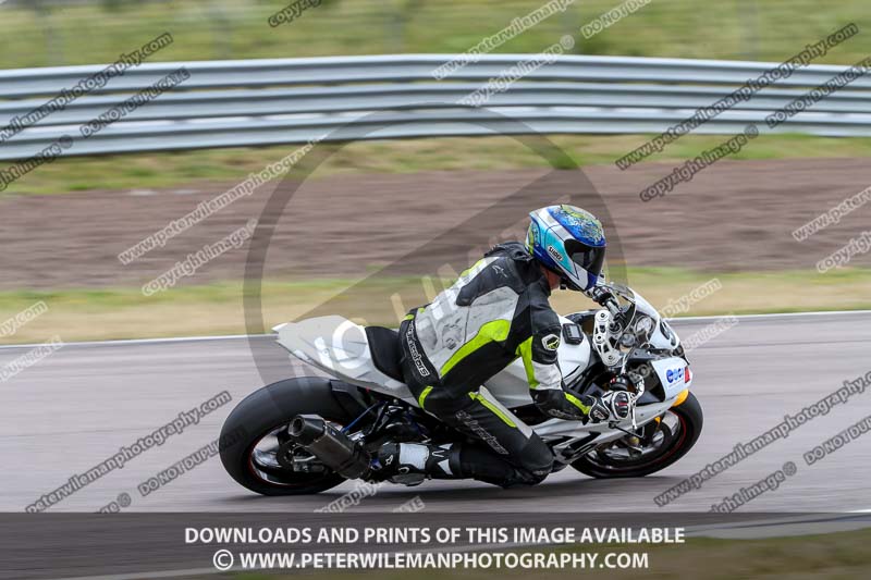 Rockingham no limits trackday;donington no limits trackday;donington park photographs;donington trackday photographs;enduro digital images;event digital images;eventdigitalimages;no limits trackdays;peter wileman photography;racing digital images;rockingham raceway northamptonshire;rockingham trackday photographs;trackday digital images;trackday photos