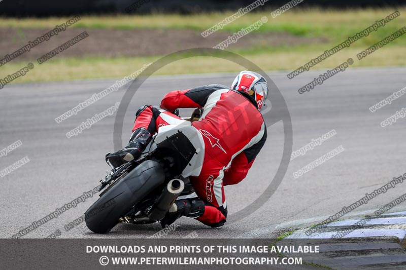Rockingham no limits trackday;donington no limits trackday;donington park photographs;donington trackday photographs;enduro digital images;event digital images;eventdigitalimages;no limits trackdays;peter wileman photography;racing digital images;rockingham raceway northamptonshire;rockingham trackday photographs;trackday digital images;trackday photos