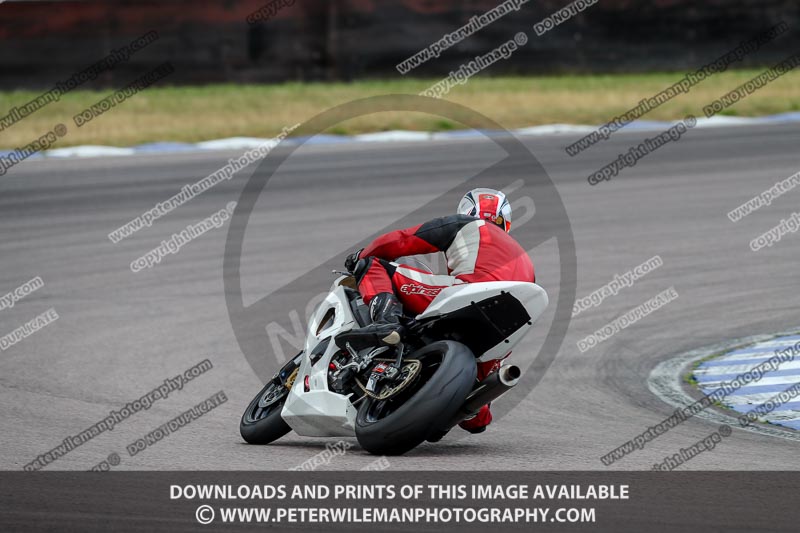 Rockingham no limits trackday;donington no limits trackday;donington park photographs;donington trackday photographs;enduro digital images;event digital images;eventdigitalimages;no limits trackdays;peter wileman photography;racing digital images;rockingham raceway northamptonshire;rockingham trackday photographs;trackday digital images;trackday photos