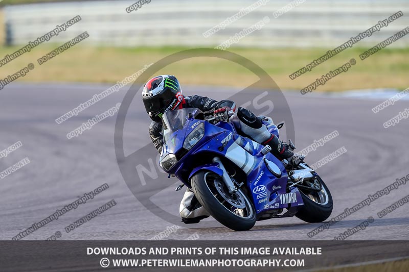 Rockingham no limits trackday;enduro digital images;event digital images;eventdigitalimages;no limits trackdays;peter wileman photography;racing digital images;rockingham raceway northamptonshire;rockingham trackday photographs;trackday digital images;trackday photos