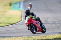 Rockingham-no-limits-trackday;enduro-digital-images;event-digital-images;eventdigitalimages;no-limits-trackdays;peter-wileman-photography;racing-digital-images;rockingham-raceway-northamptonshire;rockingham-trackday-photographs;trackday-digital-images;trackday-photos