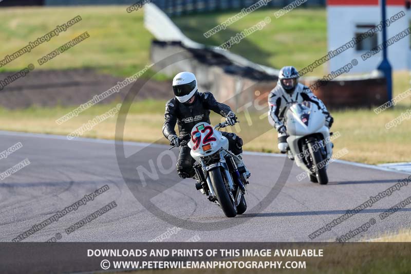 Rockingham no limits trackday;enduro digital images;event digital images;eventdigitalimages;no limits trackdays;peter wileman photography;racing digital images;rockingham raceway northamptonshire;rockingham trackday photographs;trackday digital images;trackday photos