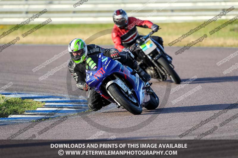 Rockingham no limits trackday;enduro digital images;event digital images;eventdigitalimages;no limits trackdays;peter wileman photography;racing digital images;rockingham raceway northamptonshire;rockingham trackday photographs;trackday digital images;trackday photos