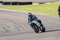 Rockingham-no-limits-trackday;enduro-digital-images;event-digital-images;eventdigitalimages;no-limits-trackdays;peter-wileman-photography;racing-digital-images;rockingham-raceway-northamptonshire;rockingham-trackday-photographs;trackday-digital-images;trackday-photos