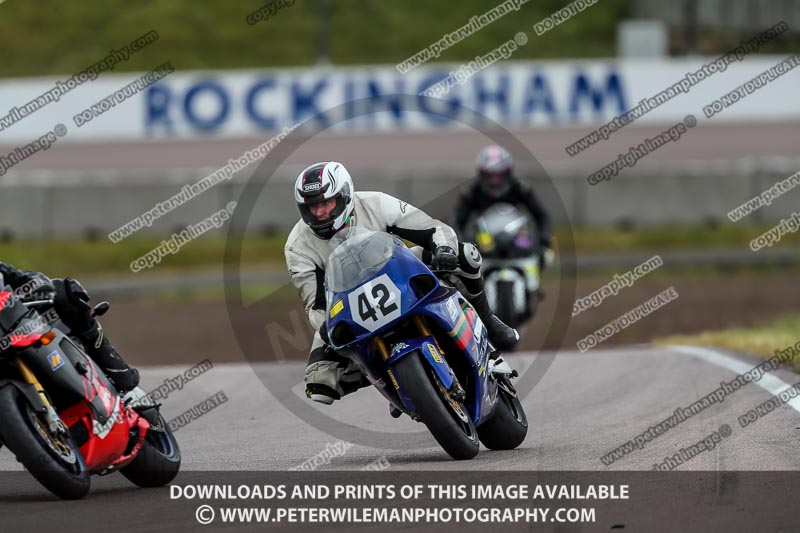 Rockingham no limits trackday;enduro digital images;event digital images;eventdigitalimages;no limits trackdays;peter wileman photography;racing digital images;rockingham raceway northamptonshire;rockingham trackday photographs;trackday digital images;trackday photos