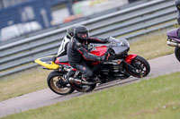 Rockingham-no-limits-trackday;enduro-digital-images;event-digital-images;eventdigitalimages;no-limits-trackdays;peter-wileman-photography;racing-digital-images;rockingham-raceway-northamptonshire;rockingham-trackday-photographs;trackday-digital-images;trackday-photos