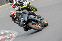 Eve Low/Mid Group Black Bikes