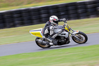 enduro-digital-images;event-digital-images;eventdigitalimages;mallory-park;mallory-park-photographs;mallory-park-trackday;mallory-park-trackday-photographs;no-limits-trackdays;peter-wileman-photography;racing-digital-images;trackday-digital-images;trackday-photos