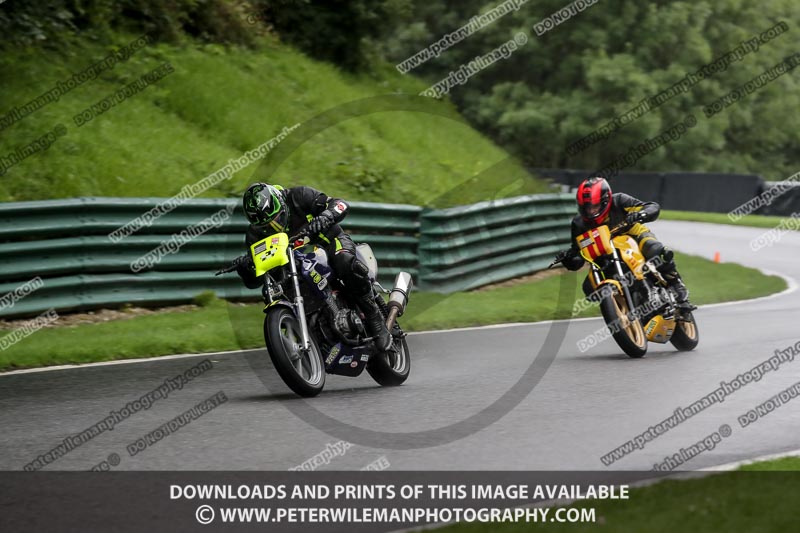 cadwell no limits trackday;cadwell park;cadwell park photographs;cadwell trackday photographs;enduro digital images;event digital images;eventdigitalimages;no limits trackdays;peter wileman photography;racing digital images;trackday digital images;trackday photos