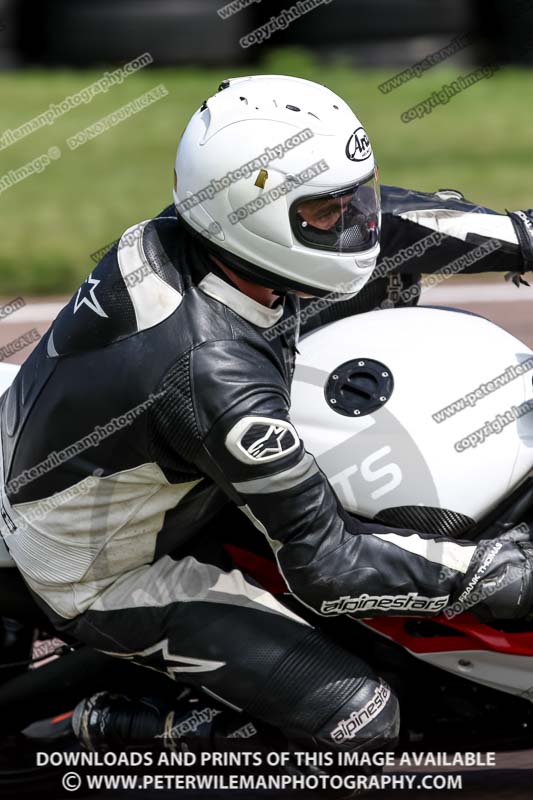 enduro digital images;event digital images;eventdigitalimages;lydden hill;lydden hill trackday photographs;lydden no limits trackday;lydden photographs;no limits trackdays;peter wileman photography;racing digital images;trackday digital images;trackday photos