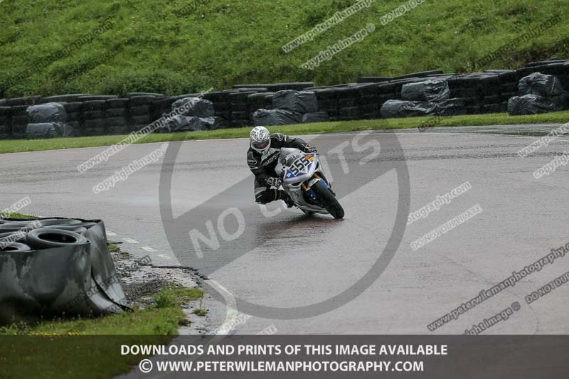 enduro digital images;event digital images;eventdigitalimages;lydden hill;lydden hill trackday photographs;lydden no limits trackday;lydden photographs;no limits trackdays;peter wileman photography;racing digital images;trackday digital images;trackday photos