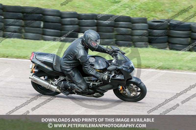 enduro digital images;event digital images;eventdigitalimages;lydden hill;lydden hill trackday photographs;lydden no limits trackday;lydden photographs;no limits trackdays;peter wileman photography;racing digital images;trackday digital images;trackday photos