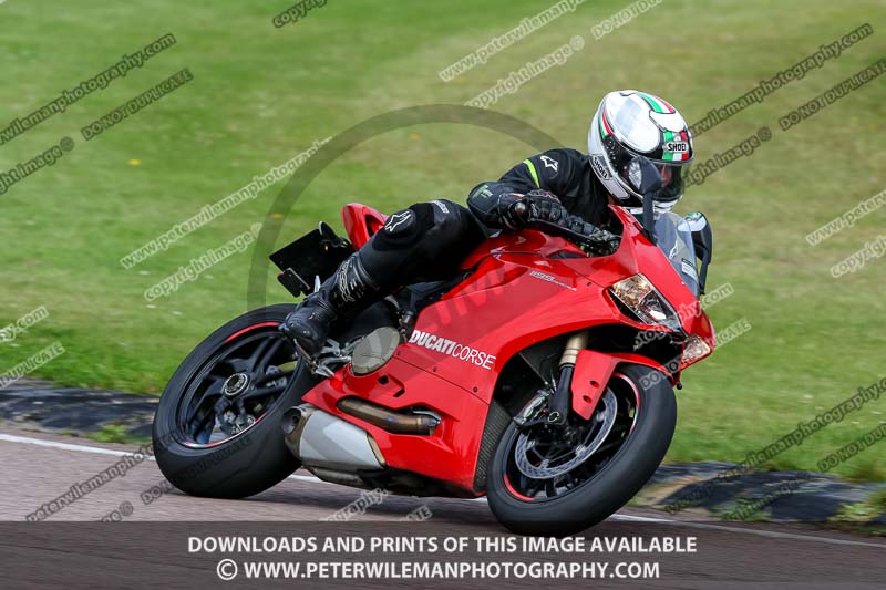 enduro digital images;event digital images;eventdigitalimages;lydden hill;lydden hill trackday photographs;lydden no limits trackday;lydden photographs;no limits trackdays;peter wileman photography;racing digital images;trackday digital images;trackday photos