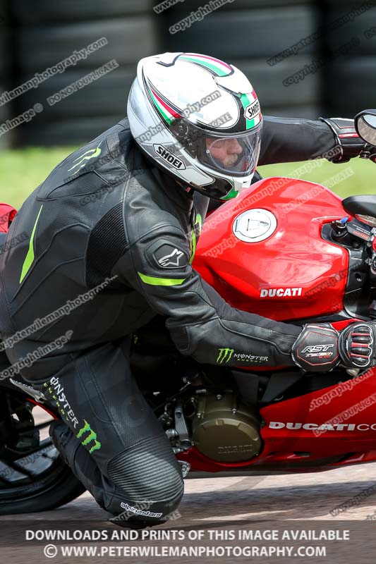 enduro digital images;event digital images;eventdigitalimages;lydden hill;lydden hill trackday photographs;lydden no limits trackday;lydden photographs;no limits trackdays;peter wileman photography;racing digital images;trackday digital images;trackday photos
