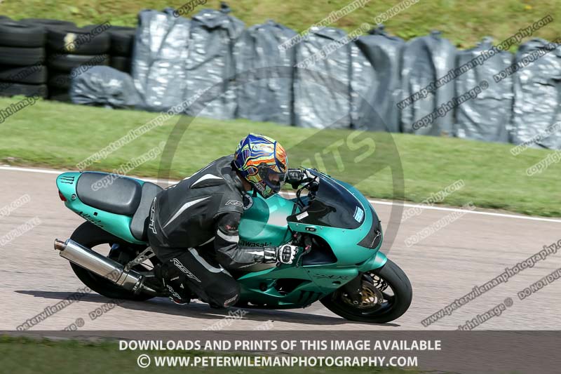 enduro digital images;event digital images;eventdigitalimages;lydden hill;lydden hill trackday photographs;lydden no limits trackday;lydden photographs;no limits trackdays;peter wileman photography;racing digital images;trackday digital images;trackday photos