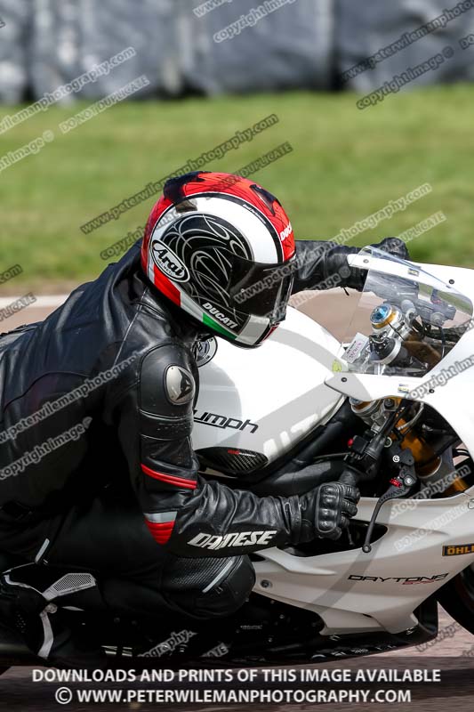 enduro digital images;event digital images;eventdigitalimages;lydden hill;lydden hill trackday photographs;lydden no limits trackday;lydden photographs;no limits trackdays;peter wileman photography;racing digital images;trackday digital images;trackday photos